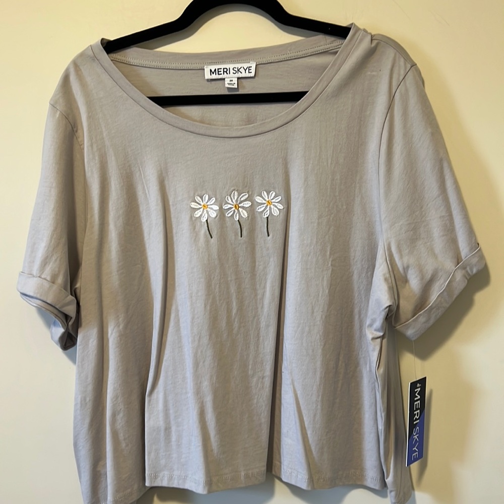 Cropped Tee